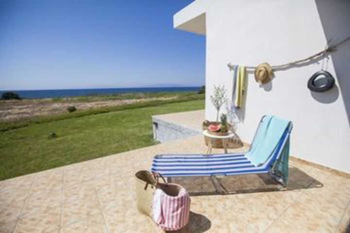 KAMIROS HOUSE
