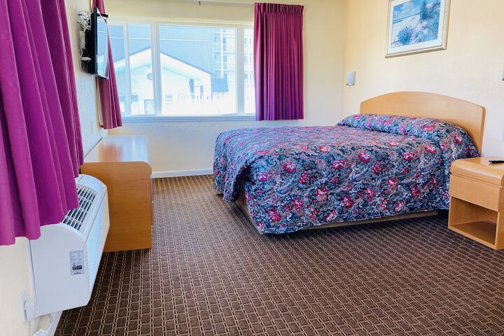 Room 2 of 27