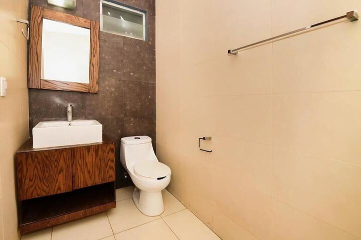 Room 7 of 22