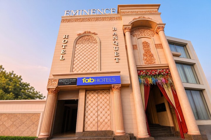 FabHotel Eminence Grand