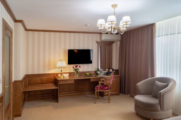 Room 21 of 47