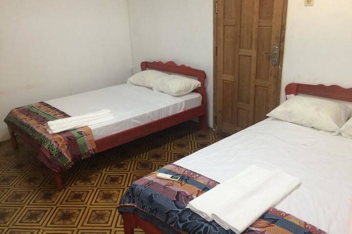 Room 8 of 41