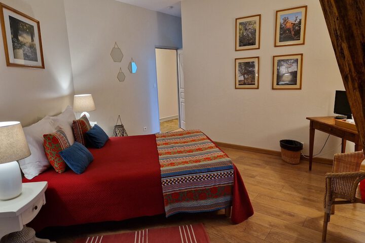 Room 3 of 35
