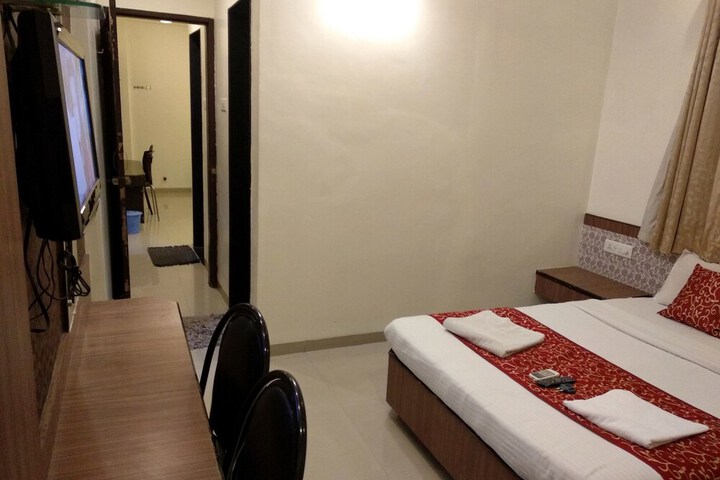 Room 40 of 51