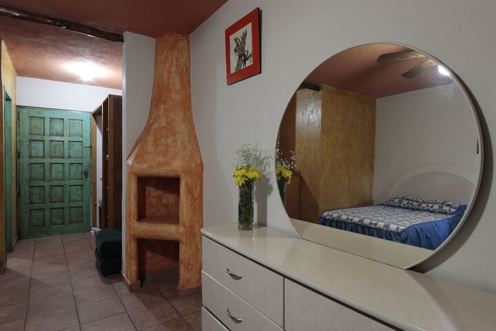Room 5 of 42