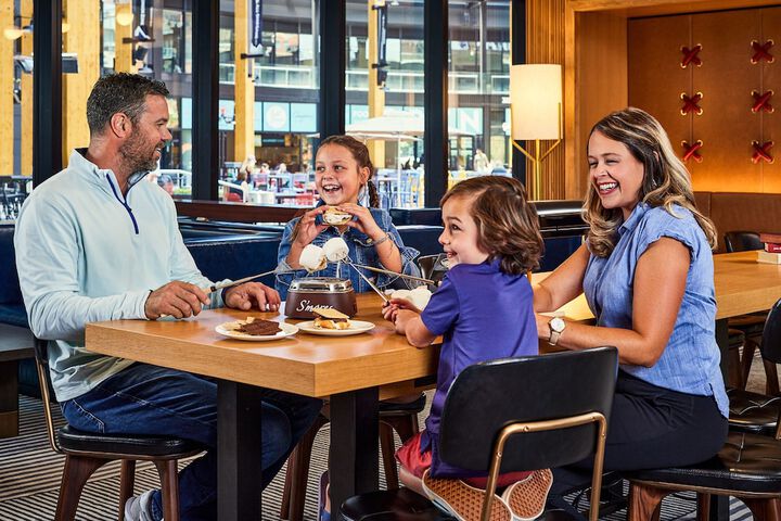 Breakfast/Coffee Service 92 of 121