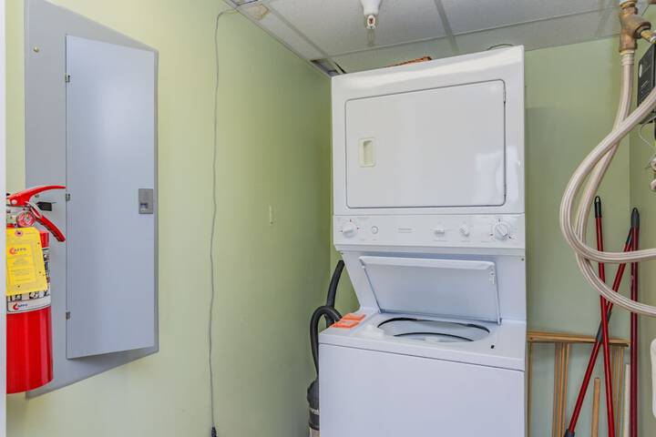 Room 165 of 270