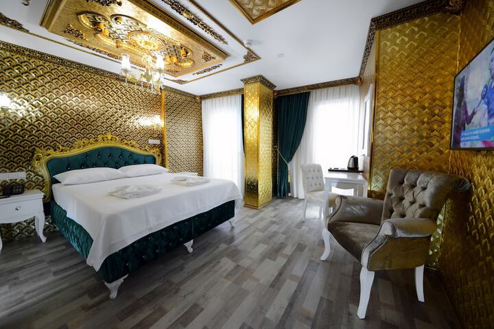 Room 4 of 57