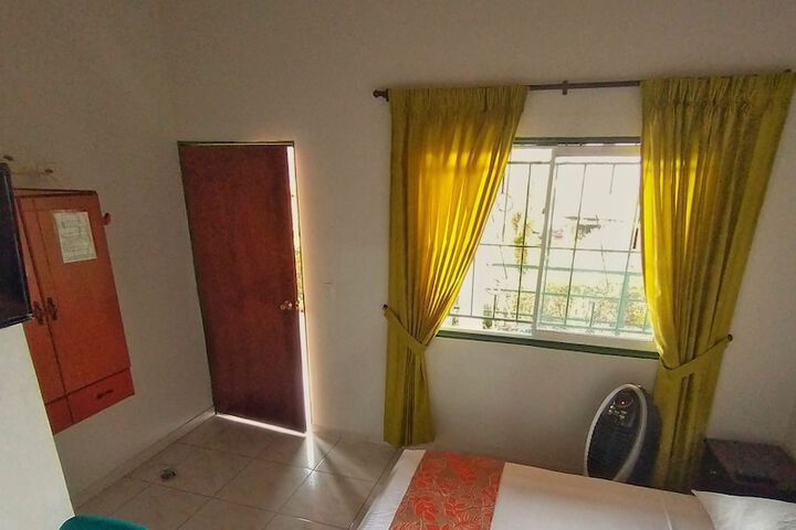 Room 4 of 26