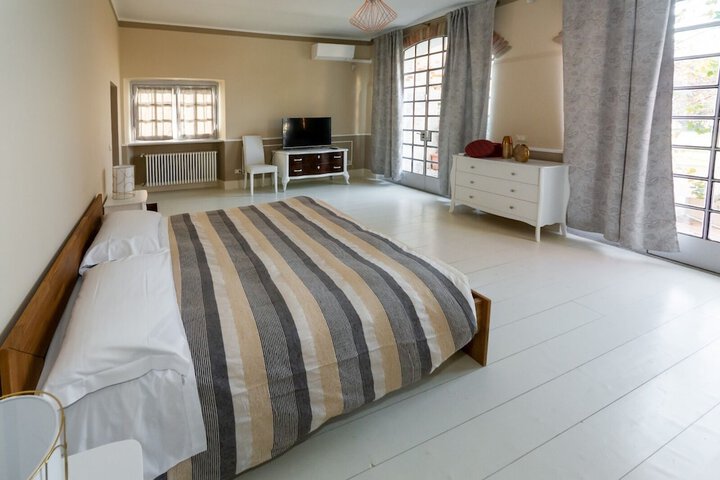 Room 20 of 114