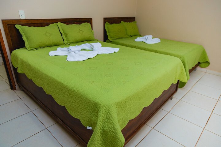 Room 2 of 44
