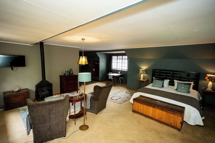 Room 30 of 84