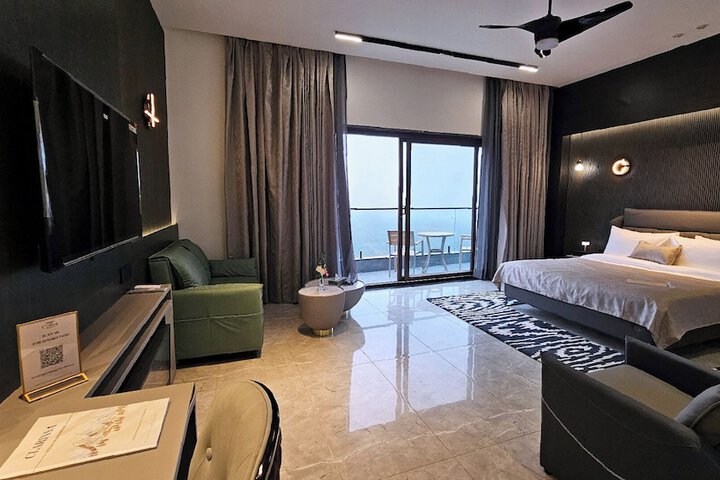 Room 14 of 55