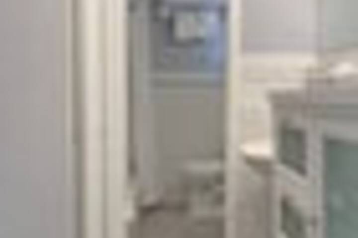 Room 467 of 549