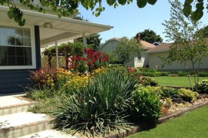 Hotel Exterior 13 of 49