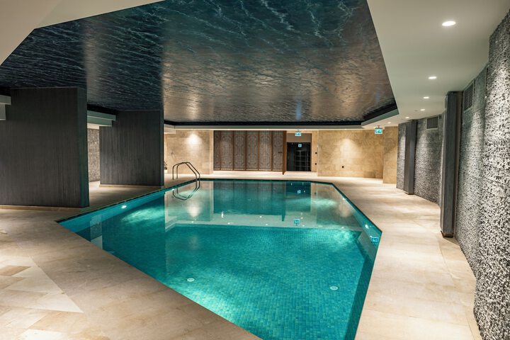 Pool 77 of 92