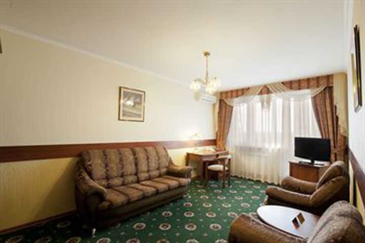Room 34 of 41