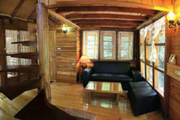 Inside Room Photo
