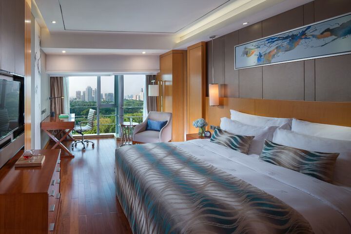 Room 21 of 62