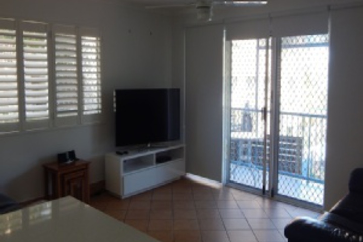 Room 318 of 560