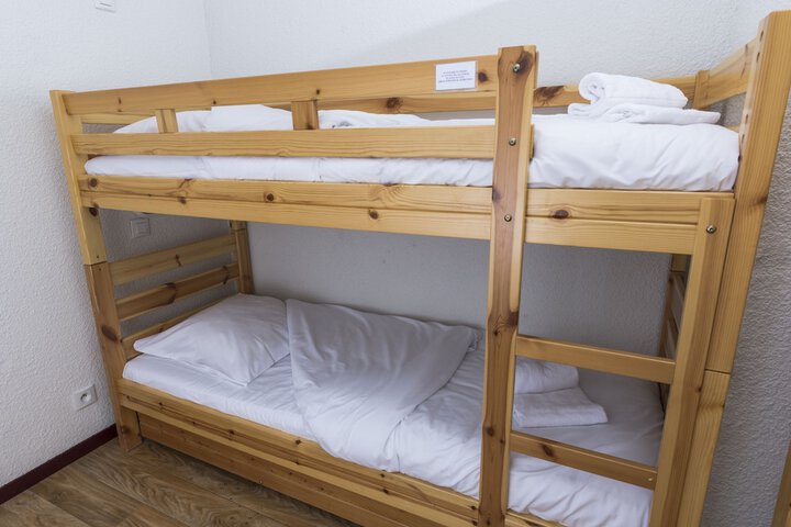 Room 3 of 41