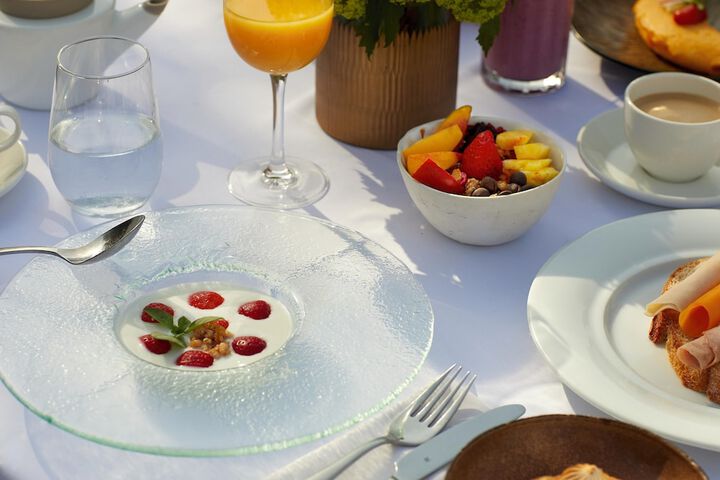 Breakfast/Coffee Service 404 of 622
