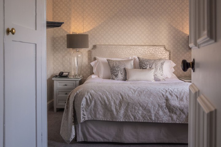 Room 15 of 95