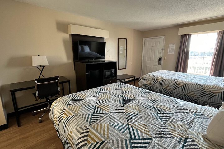 Room 26 of 46