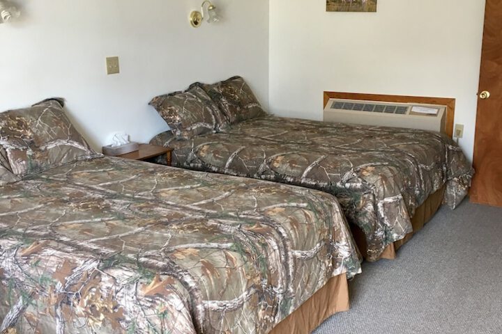 Room 14 of 77