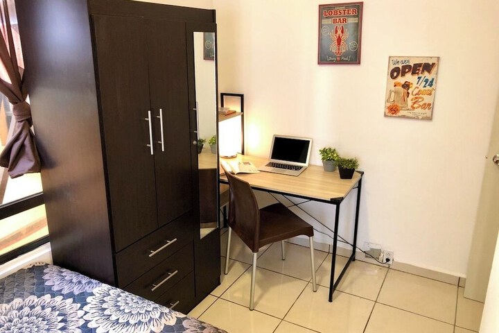 Room 11 of 51