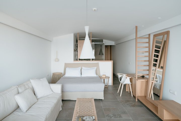 Room 14 of 51