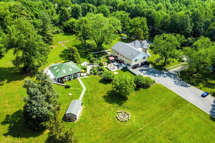 Property Grounds 53 of 66