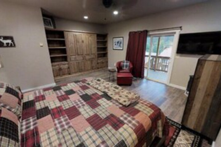 Room 18 of 27