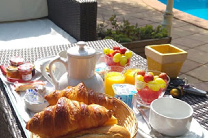 Breakfast/Coffee Service 40 of 47