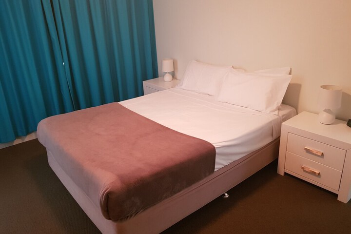 Room 5 of 54