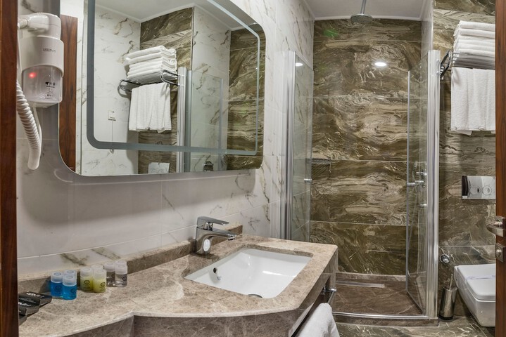 Clean Restrooms