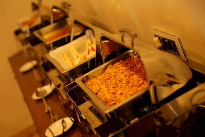 Dining 48 of 63
