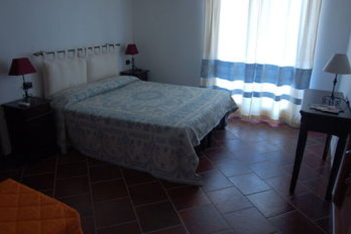 Room 13 of 29