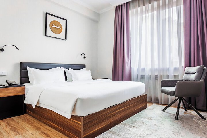 Room 22 of 61