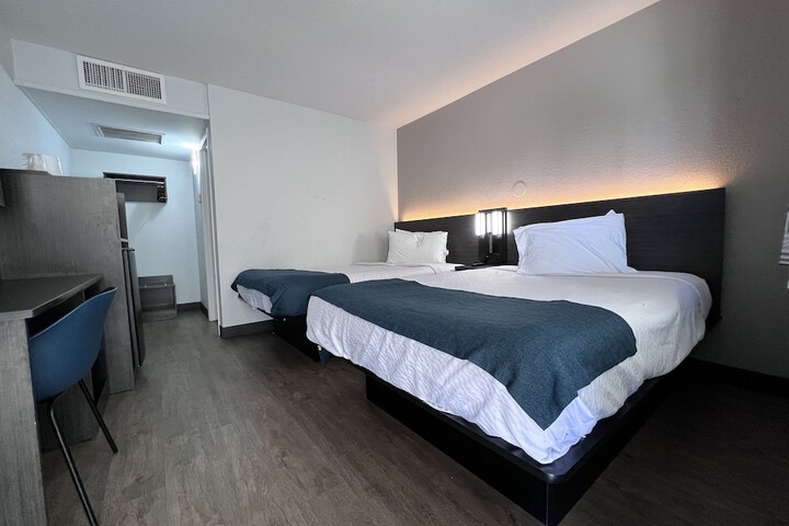 2 Double Beds (5 of 22)