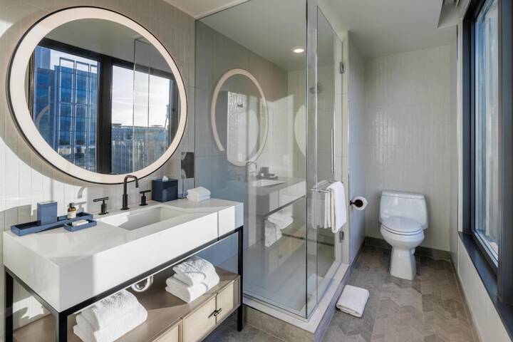Bathroom shower