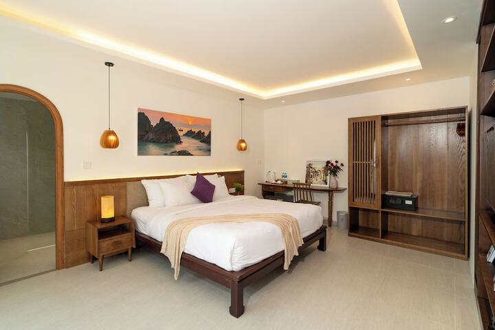 Room 12 of 75