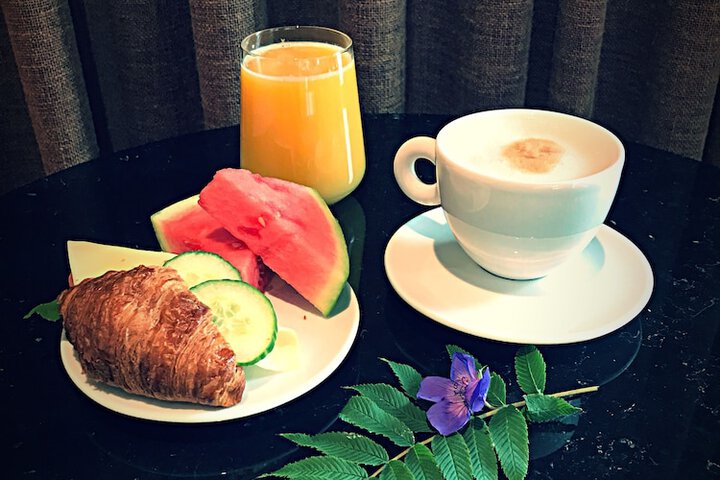 Breakfast/Coffee Service 73 of 78