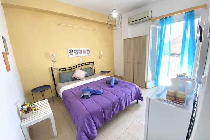 Room 34 of 72