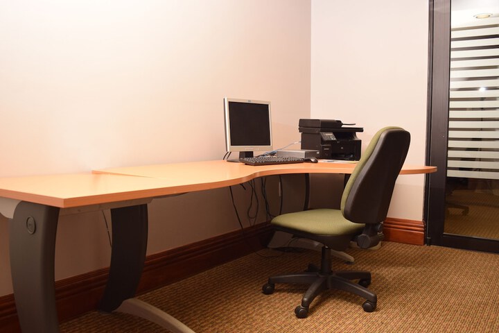 Business Center 36 of 40