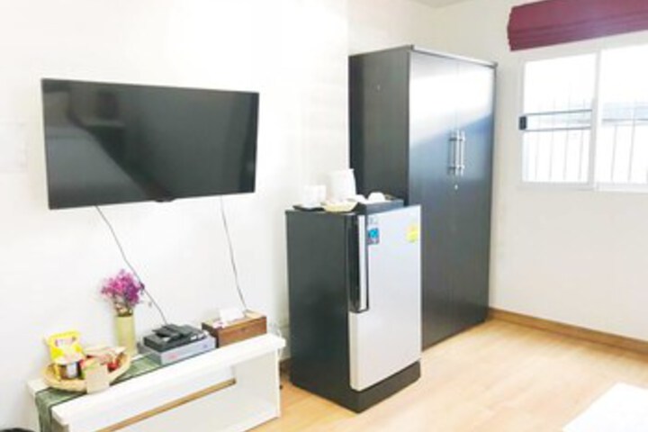 Room 12 of 20