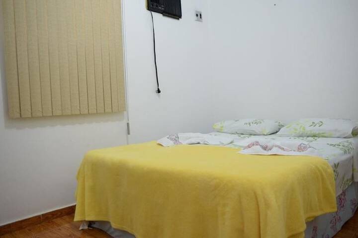 Room 3 of 34