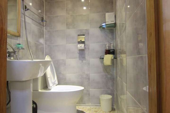 Room 20 of 21
