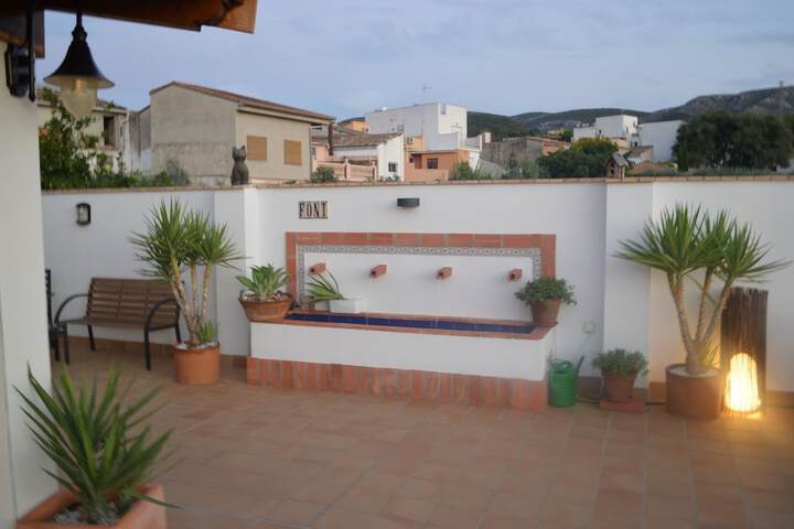 Hotel Exterior 63 of 64