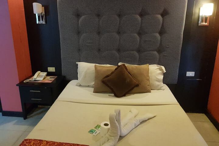 Room 20 of 25